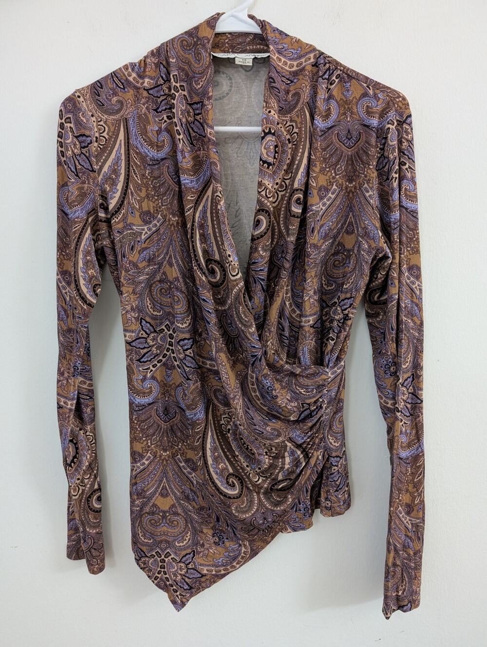 sara campbell top